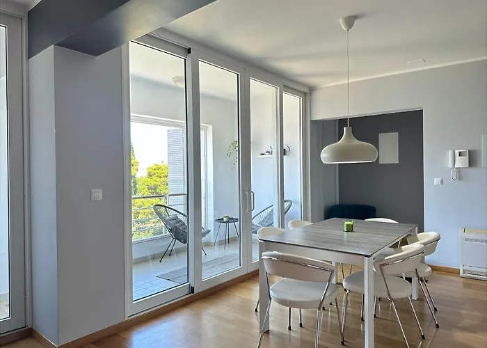 Urban Aparment Apartment