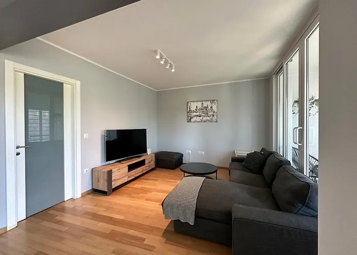 Urban Aparment *